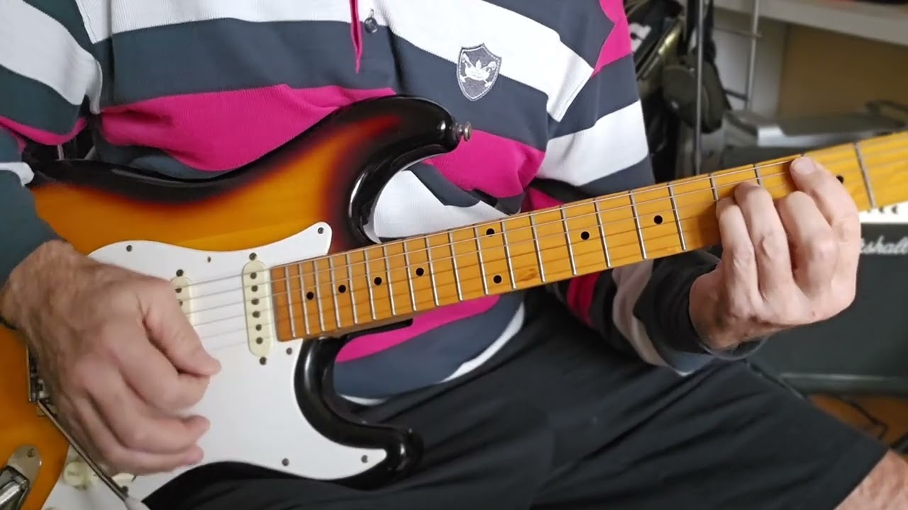 Stratocaster Mavis, Japan, Marshall AVT 50 clean sound