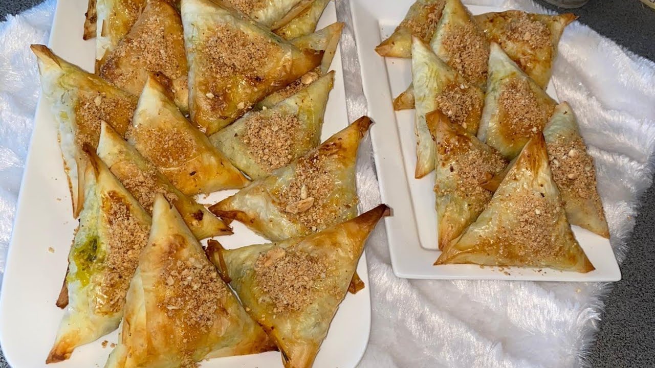 Briwates au poulet sucré salé.