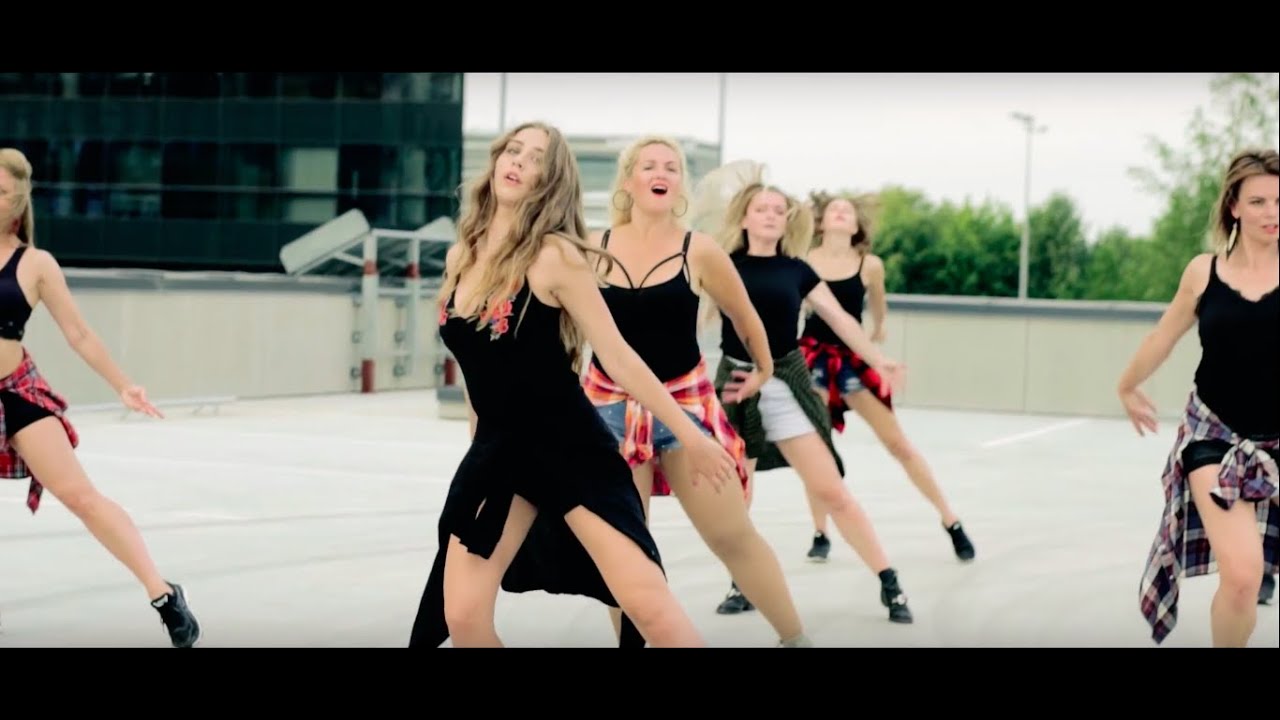 Reggaetón Lento- CNCO & Little Mix (Remix) dance video | Choreo by Elza Kronberga