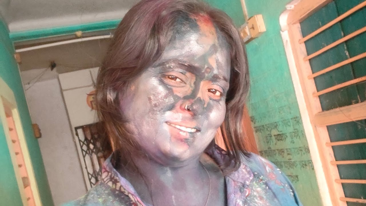 দেখতো বন্ধুরা আমাকে চিনতে পারছো কিনা 😄😄😄