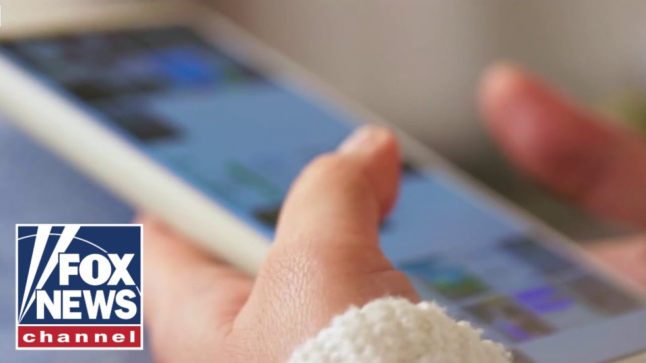 'Something HAS to be done': Experts sound alarm on social media generation