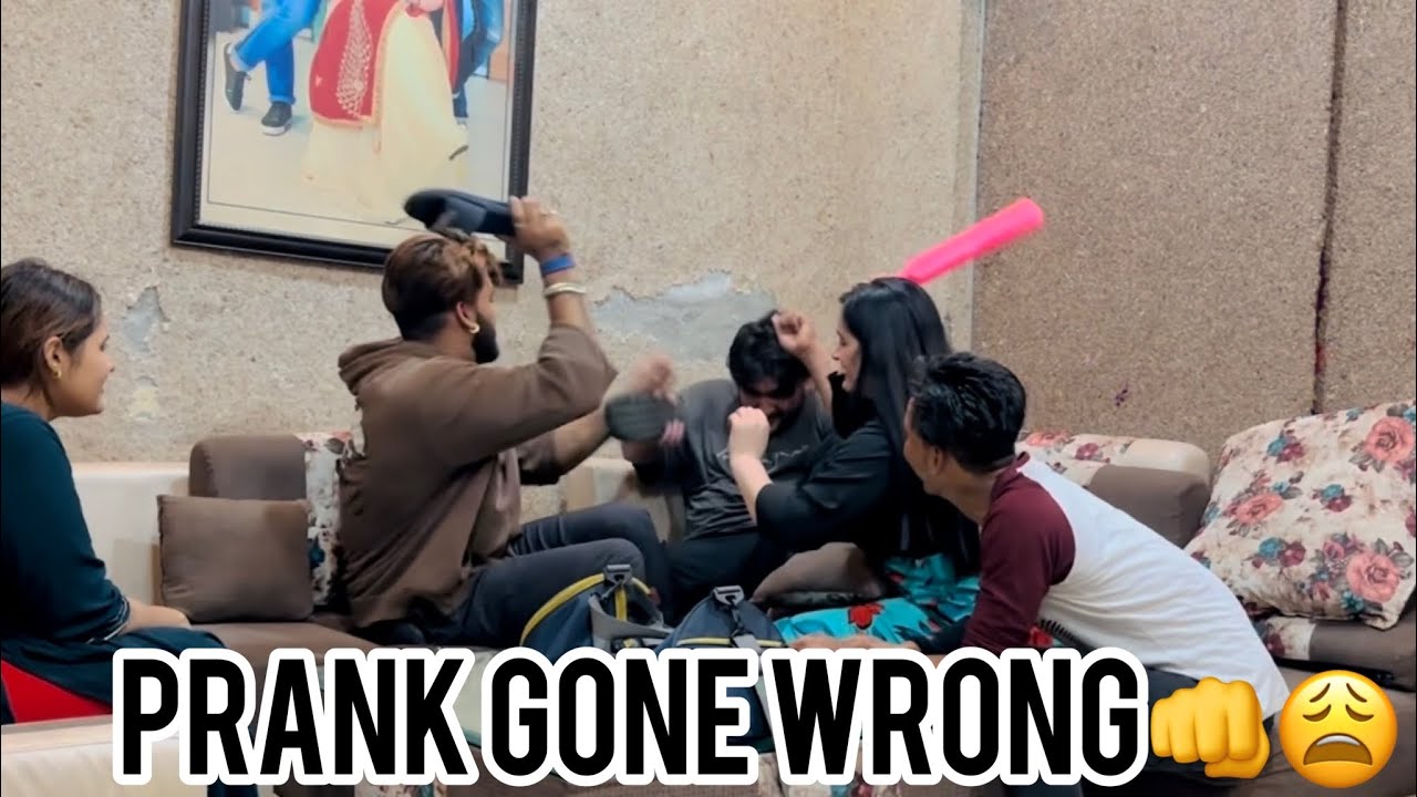 Anshu Anku ki huyi ldai😤👊|| Prank On mom😂|| watch till ￼end🙏🏻|| @armaanthakurvlogs2567