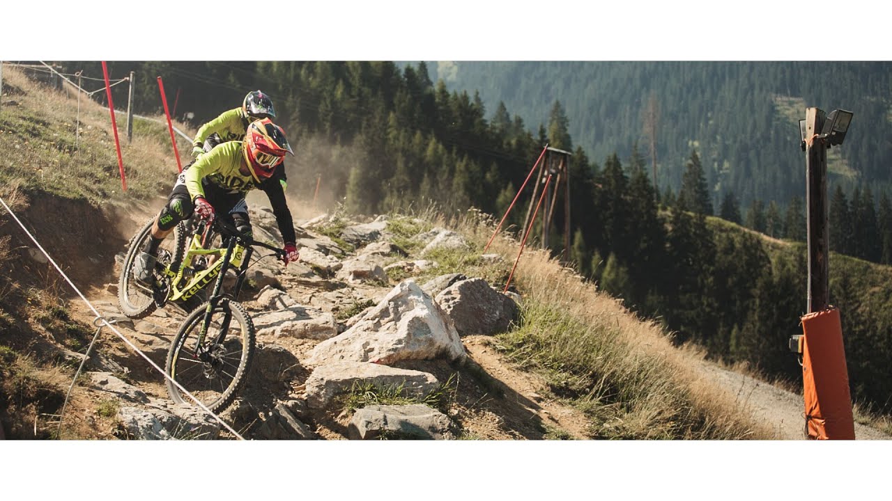 Kellys Factory Team: Shredding the Dust
