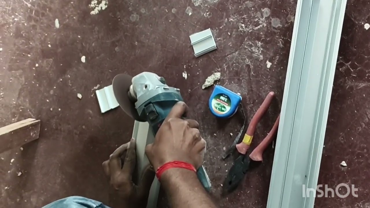 Corner profile light install