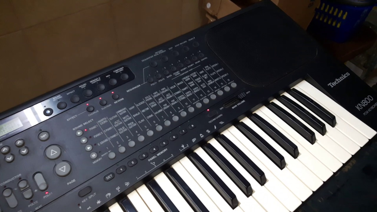 Keyboard Technics KN 800