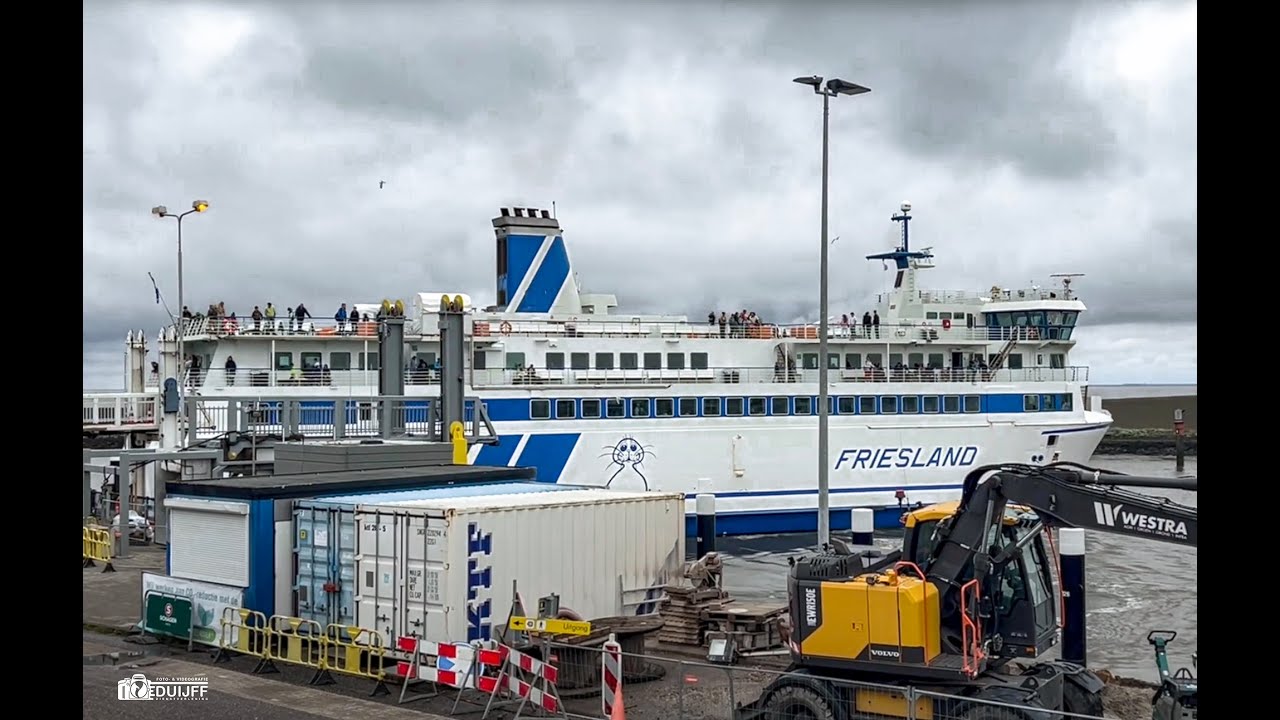 Bezoek aan Terschelling: impressie veerdiensten zaterdagochtend 13 juli 2024   HD 1080p