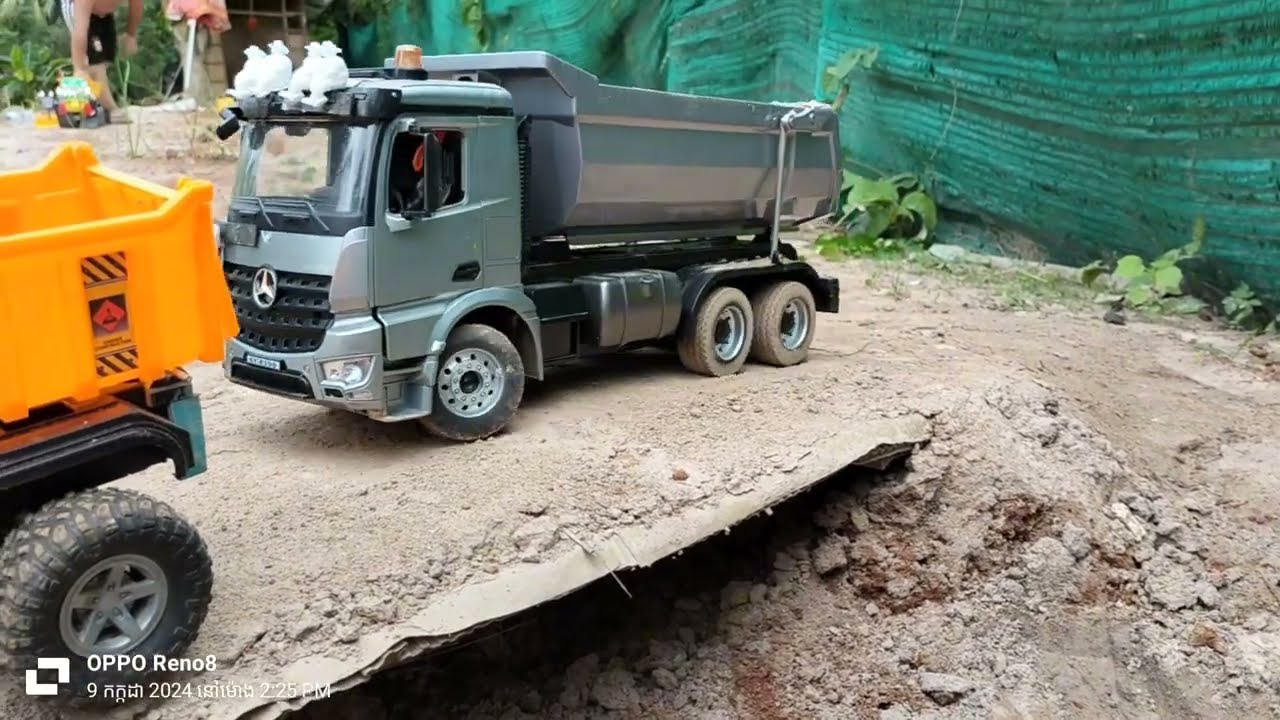 Mercedes Benz Arocs RC E590/Bro Vornt Arocs RC Group/ ជួសជុលផ្លូវក្រវ៉ាត់ជុំវិញទន្លេសិប្បនិមិត្ត