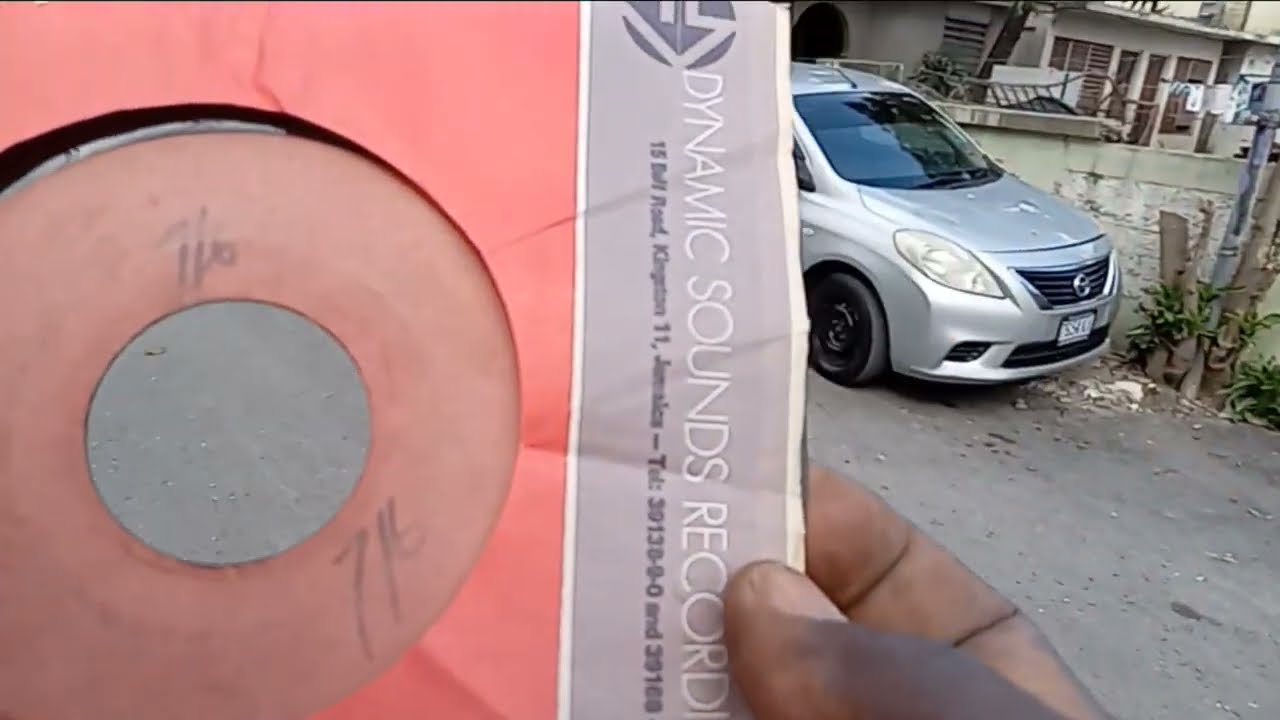 Bitter sweet day of hunting records, Vintage vinyl records hunting🙃