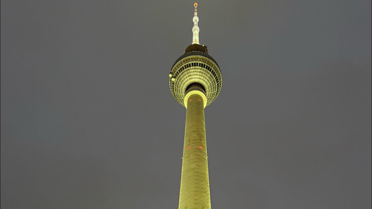 Berlin Marathon + Prague Tour: Day 1