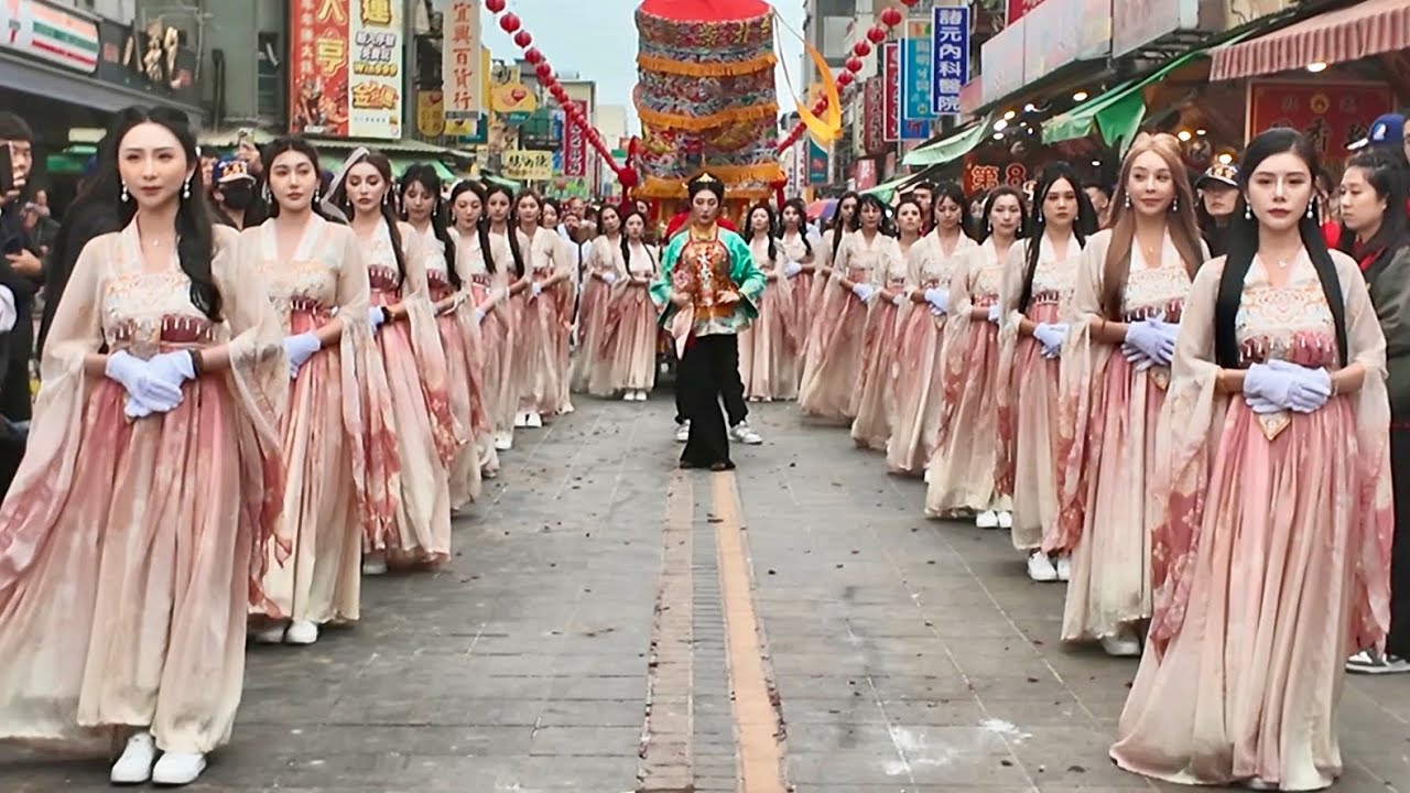 全場嬌點！媽祖仙女護駕團！「景美景興太子宮」時尚女神天上聖母前往「北港朝天宮」進香大典