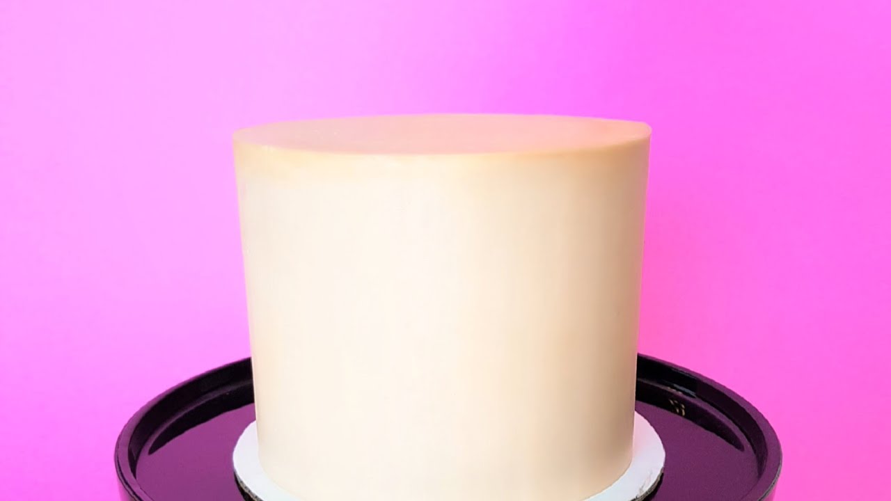 Easiest Technique To Achieve Sharp Edges On Buttercream