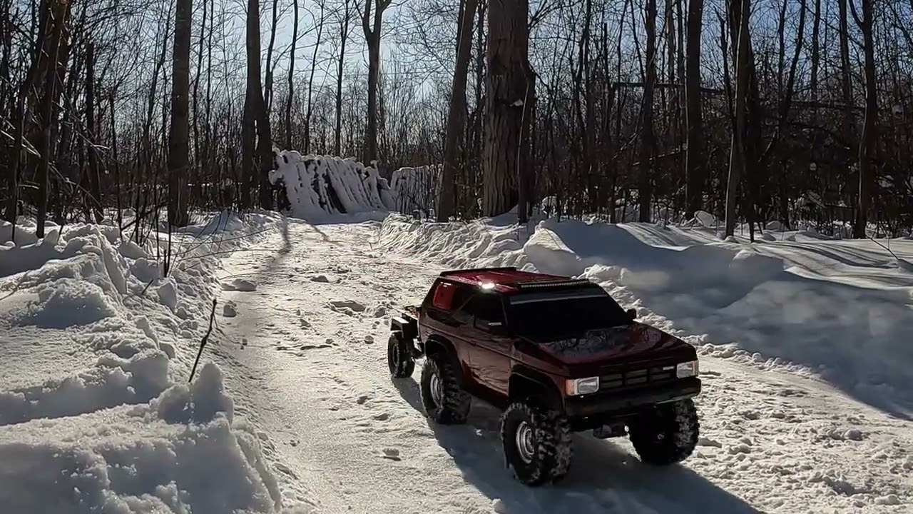 TRX4 NISSAN PATHFINDER EXPLORATION#traxxas #rccrawler 🥶😎