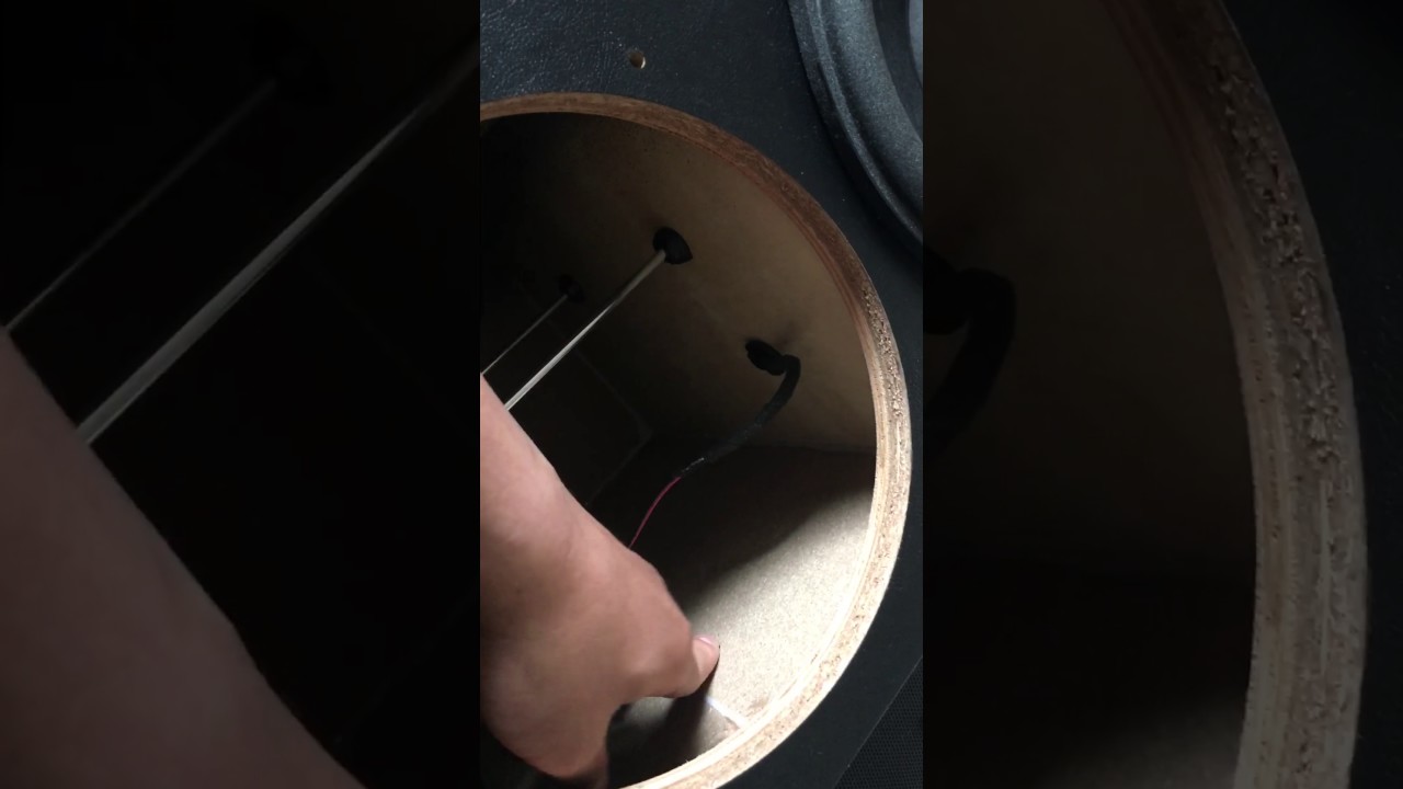 Inside the Bose B2 Bass Module.. L1 F1