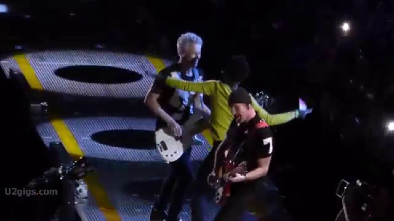 U2 Mysterious Ways, Paris 2015-12-06 - U2gigs.com