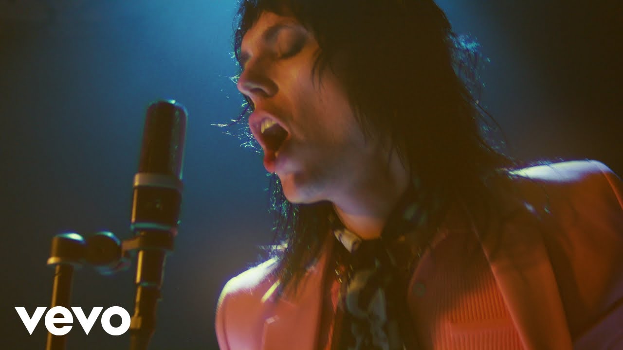 The Struts, paris jackson - Low Key in Love (Official Music Video)