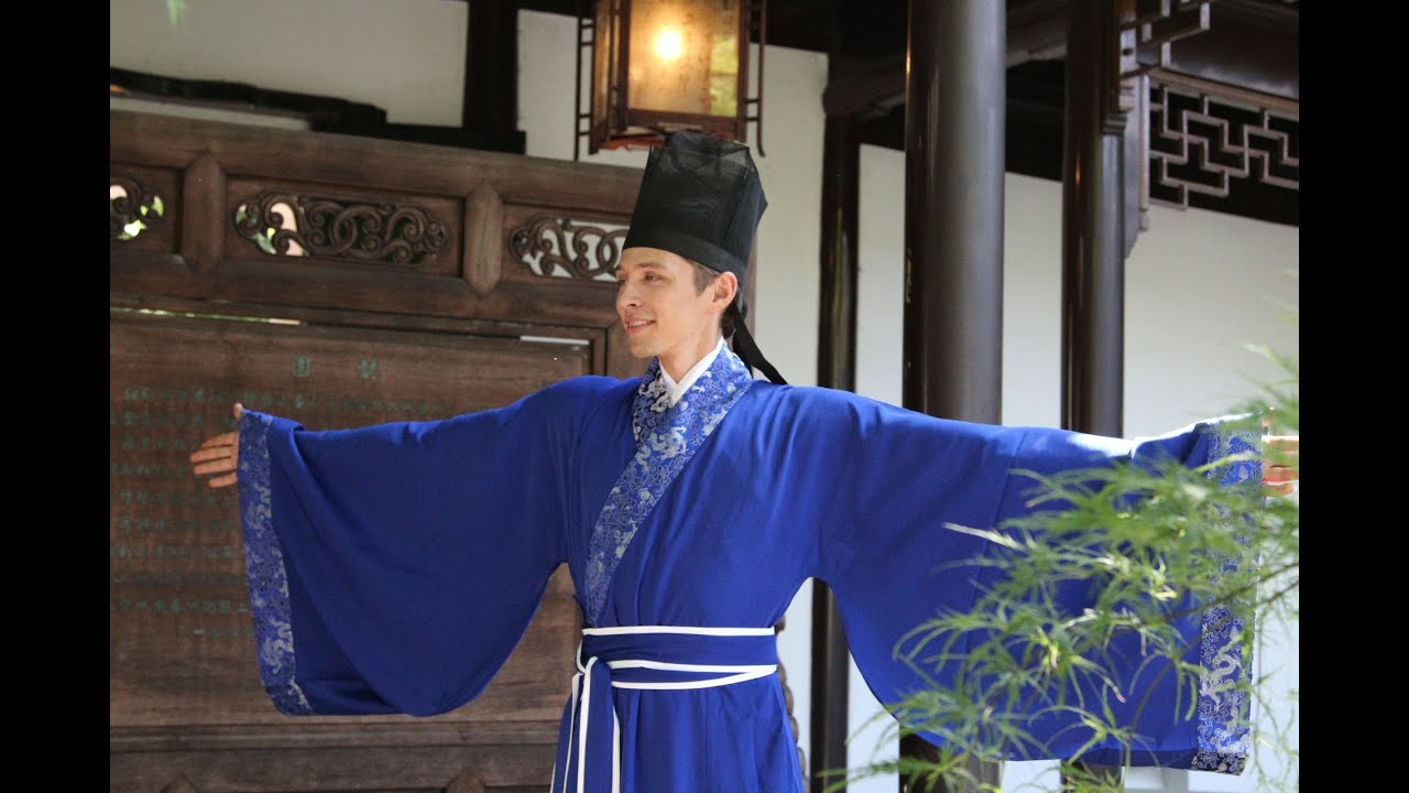 Traditional Chinese Clothing - Han Couture