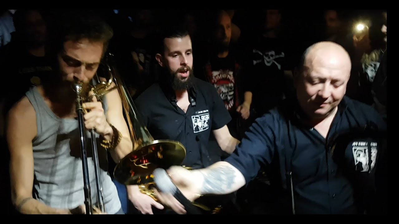 Skarface invite les Serruriers Noirs sur 