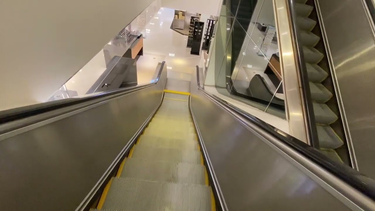 Montgomery G&P escalators @ Macy’s (Southland Mall-Cutler Bay/Miami)