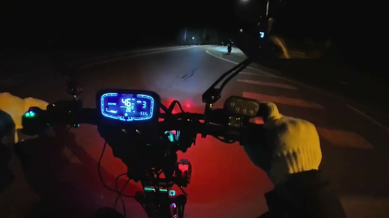 ⚡ EPIC Night Run! Gleeride A7 Max & Leaperkim Sherman L Dominate Empty Highways 🚀 #scooter #pevlife