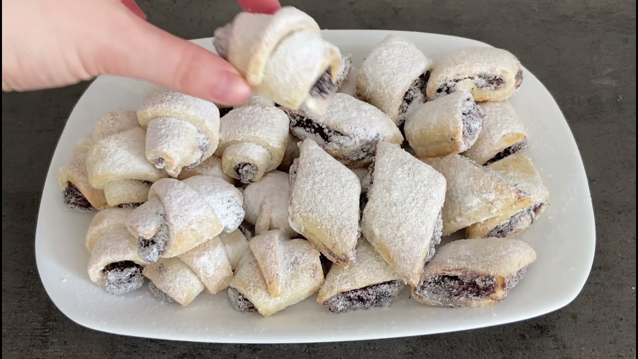 Cornulețe fragede - rețeta DE POST cu ulei și apă minerală | VEGAN Croissants