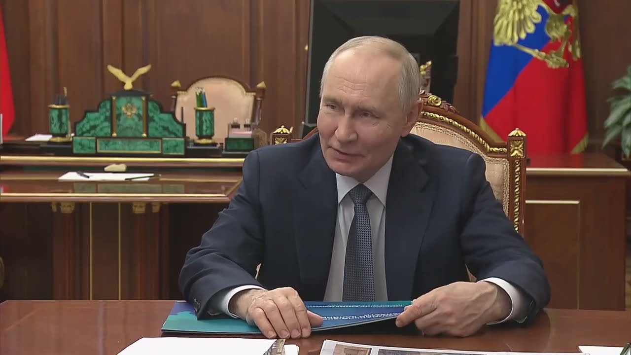 &laquo;Соседи строят барьеры, а мы &mdash; заводы!&raquo;: Путин оценил рывок Калининграда