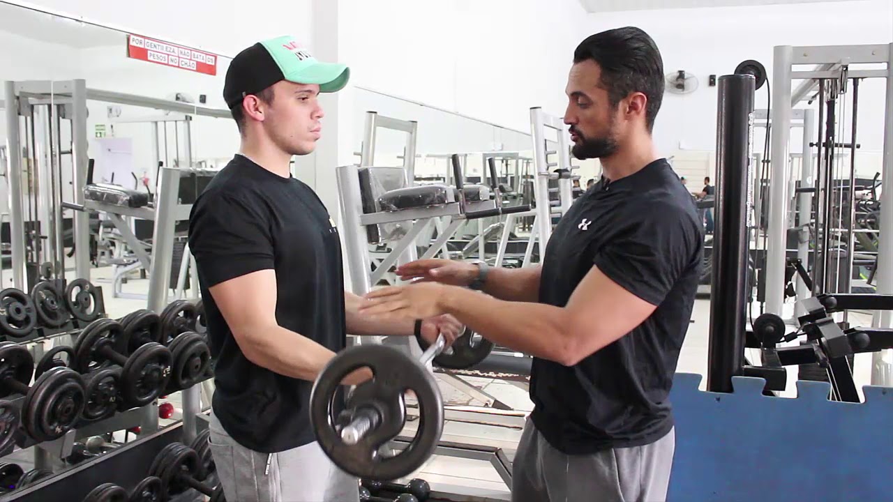 Assimetria Muscular: O Que Fazer Quando um Braço é Mais Fraco?