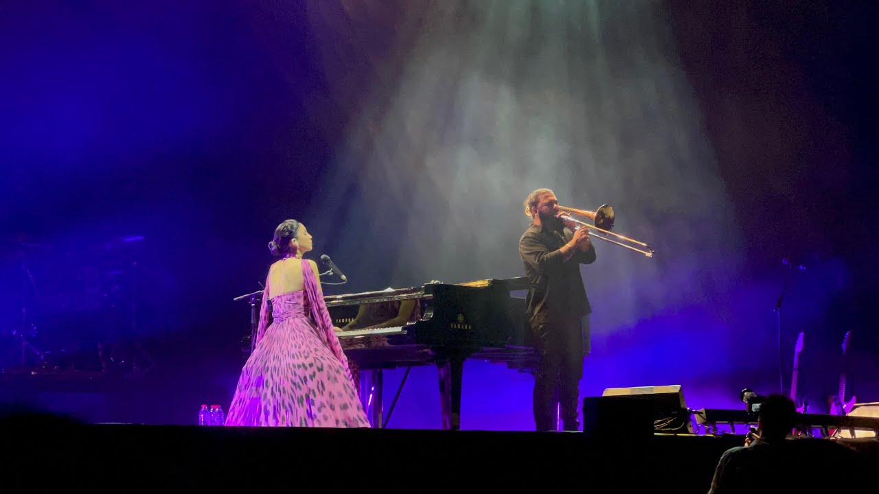 Karsu - Jest Oldu & Domates Biber Patlıcan | Live at Volkswagen Arena İstanbul | 11.11.2022