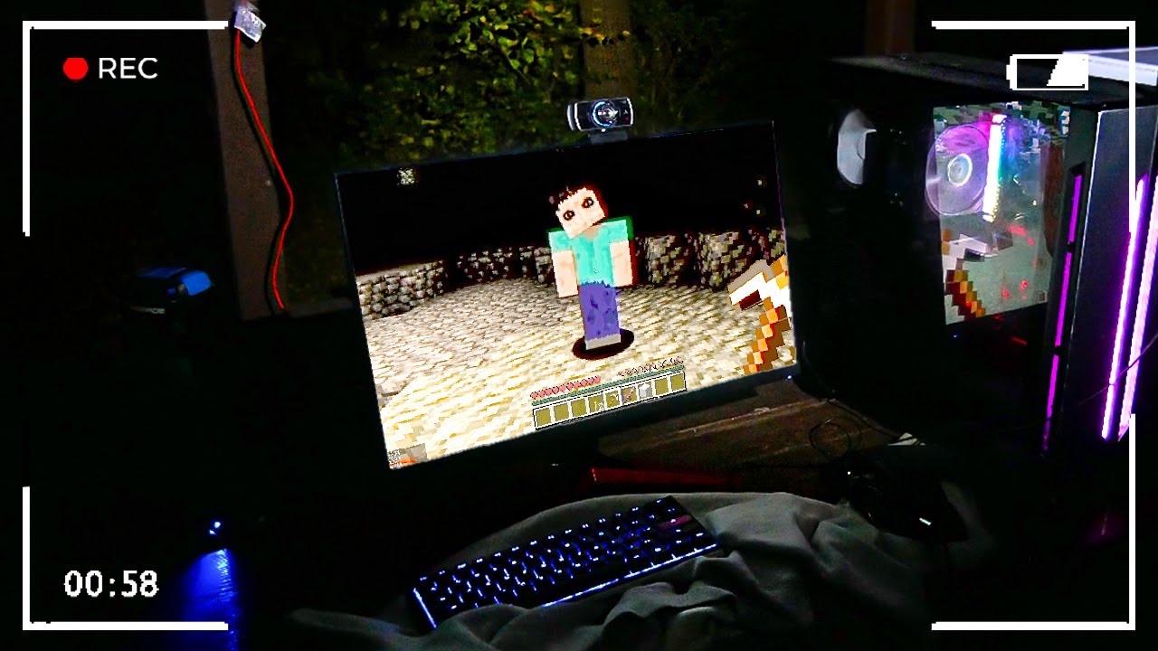 Playing Horror Minecraft Outside at Night