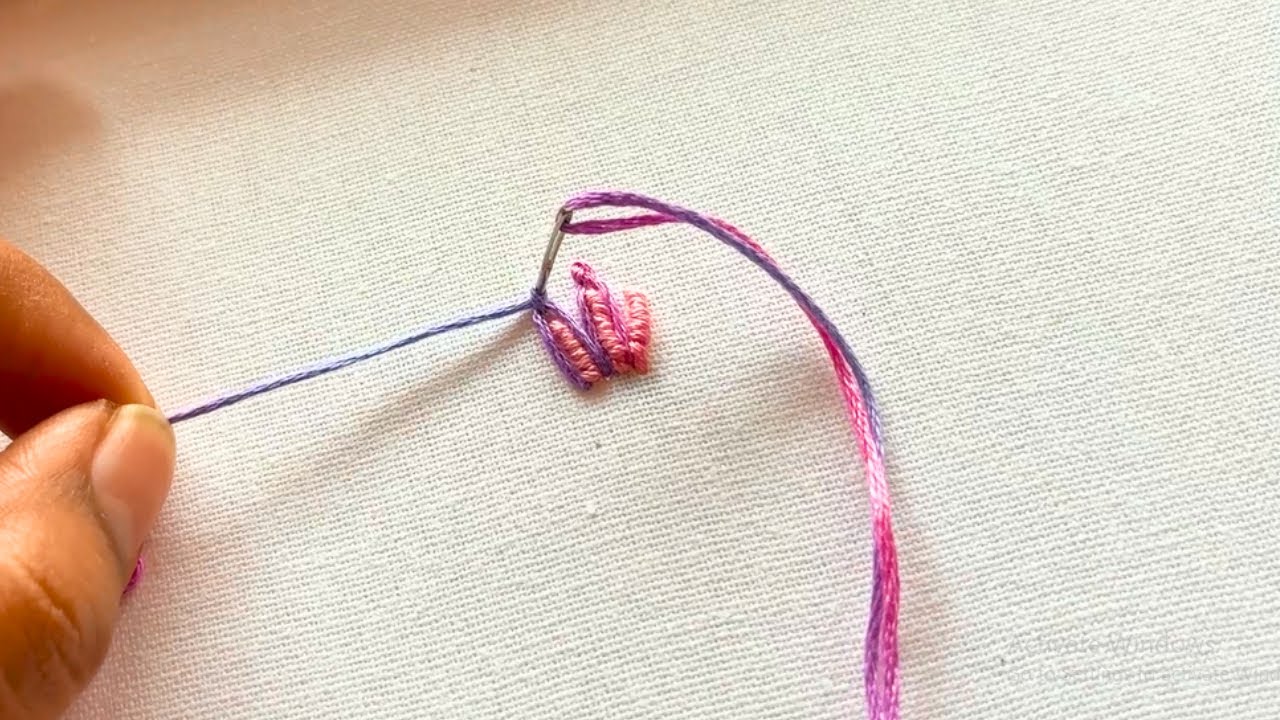 Easy embroidery design 🪡 #handbroidery stitches| Embroidery Tutorials for Beginners