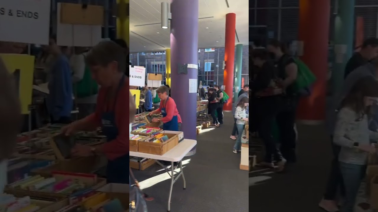 come with me to a sydney lifeline book fair - a book shopping vlog 
