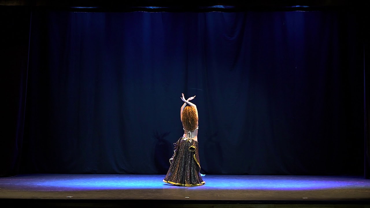 Alba Morales. Bellydance megance. NUR 2019