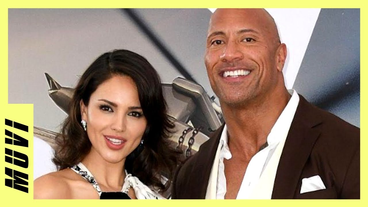 Eiza González le enseña a hablar español a ‘La Roca’