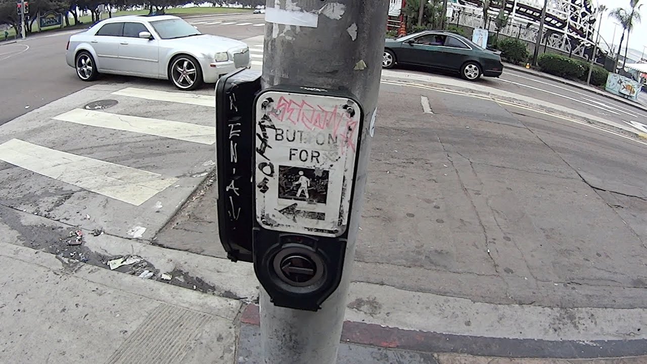 Newer Polara N2 Navigator APS Pedestrian Buttons, Mission Blvd and Ventura Place San Diego, CA.
