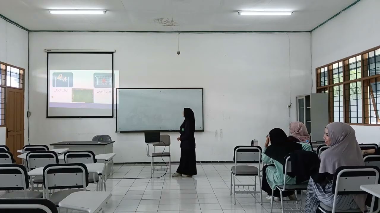 Nadya Himmah Azhari_230104110007