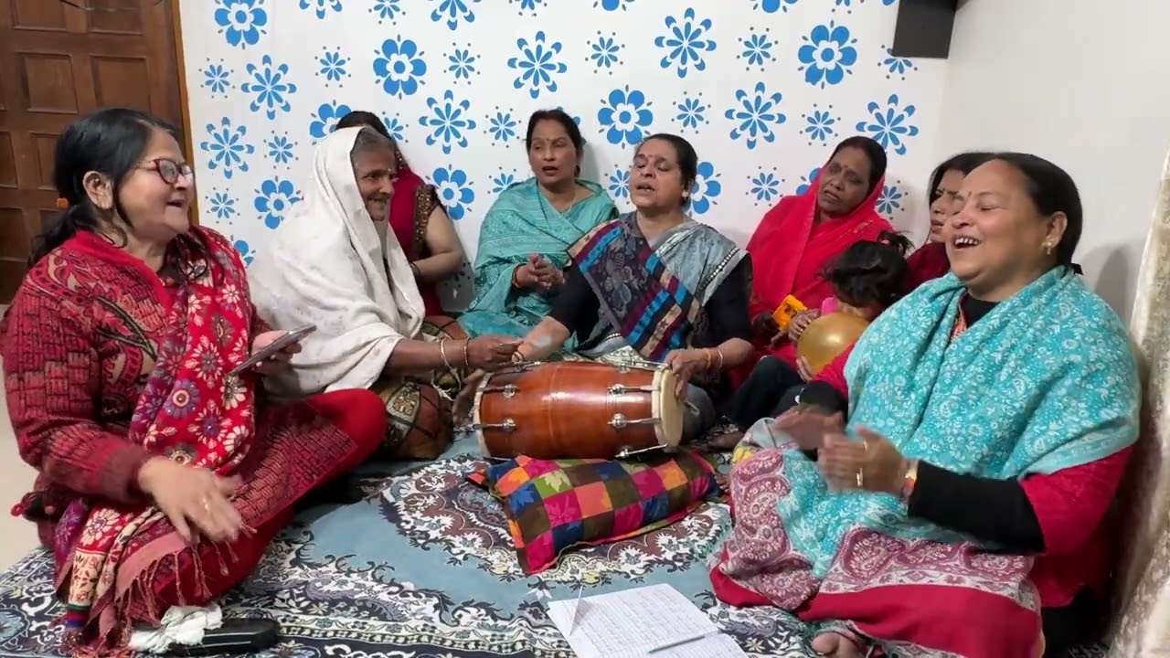 भगवान मिलते हैं माया की नगरी में… #bhajan #kirtan 