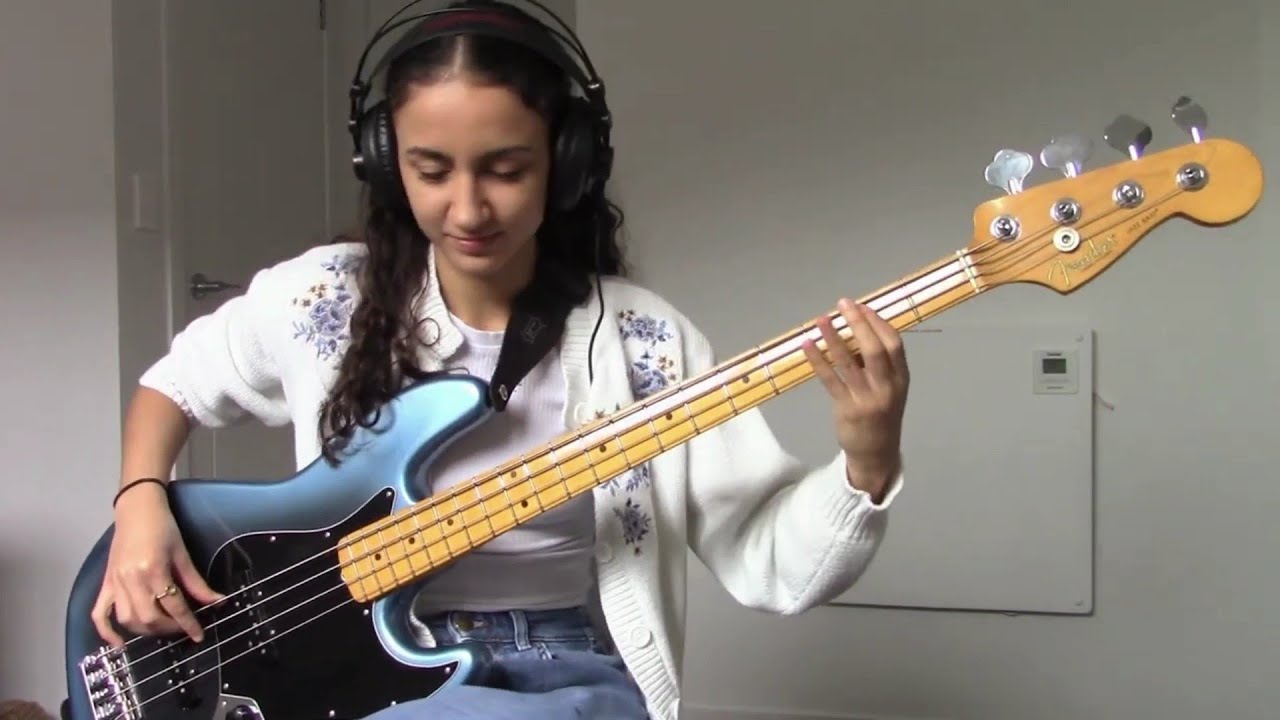 Earth, Wind & Fire - September (Bass Cover)