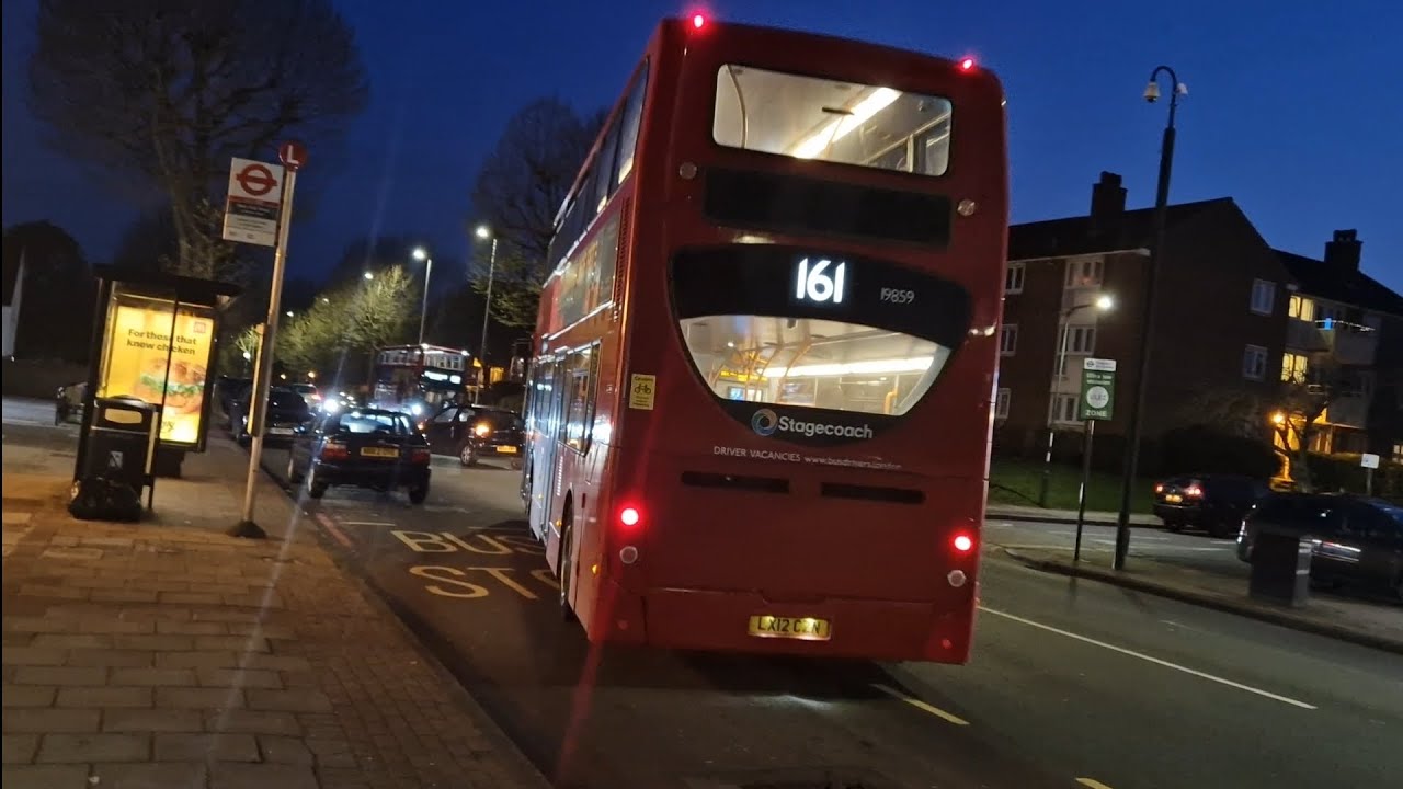 *MAD PASSENGERS AGAIN* Stagecoach London 19859 LX12CZN Bus Route 161