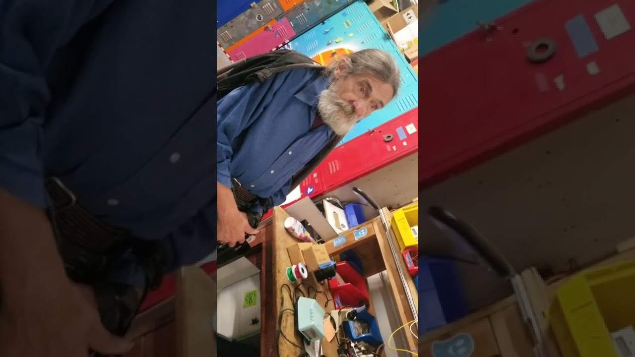My tour of the Noisebridge hackerspace in San Francisco, California