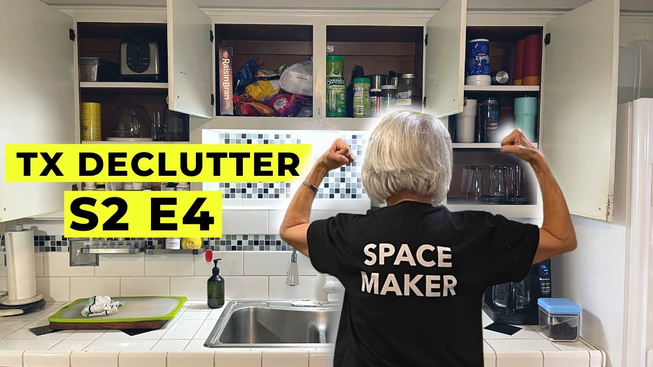 Kitchen Cabinet Declutter | Extreme Decluttering & Organizing My Parents&rsquo; House S2-Ep4