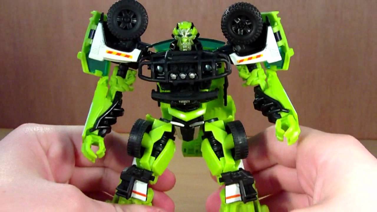 Transformers - DOTM Deluxe Ratchet Review