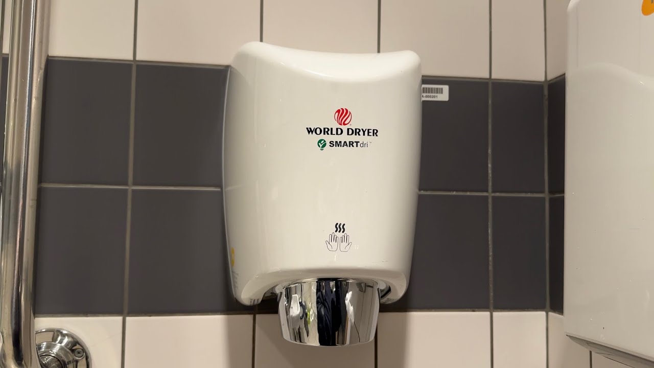 World Dryer Smartdri @ IKEA Wednesbury