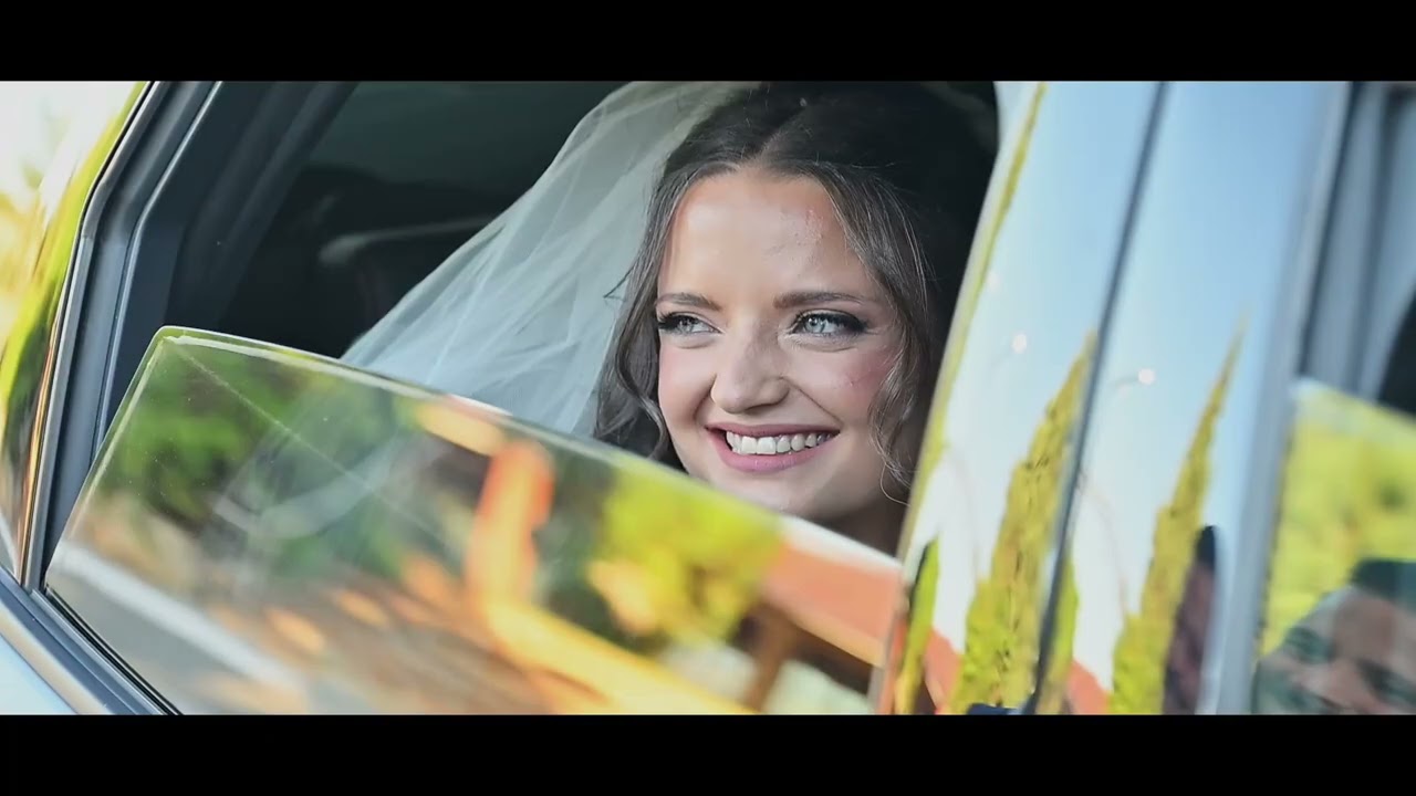 Viki & Konstantinos small bite video 