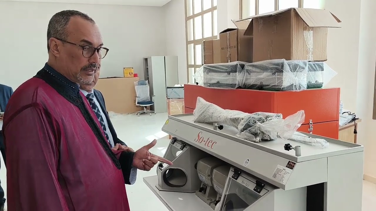 الخطاط ينجا يتفقد مشروع بناء مركز التكوين في مهن الصناعة التقليدية بالداخلة