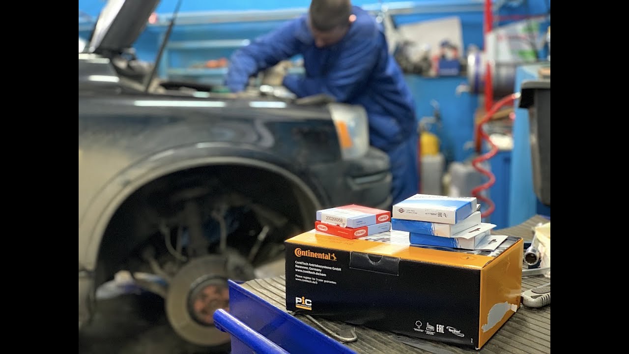 Замена кривой муфты VVT и ремня ГРМ на Вольво хс90.