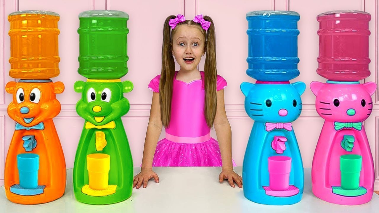 Danny y Anna preparan coloridas bebidas de frutas y agua | Cuento divertido para ni&ntilde;os