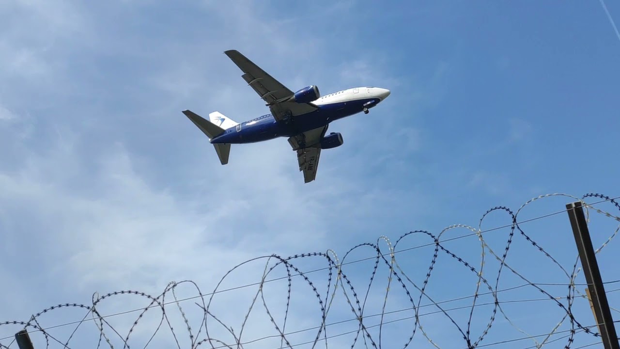 Debarcări și decolări ale aeronavelor civile - Conținut original și exclusiv!
