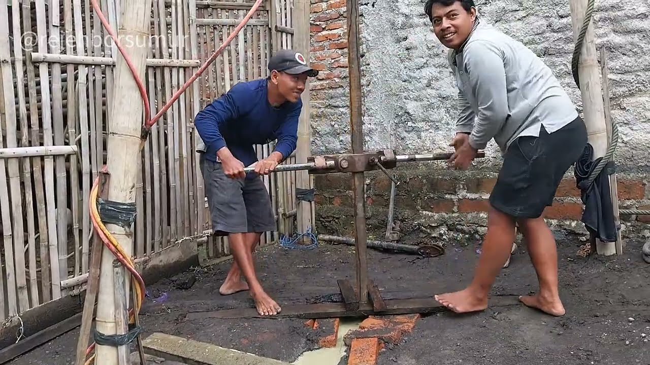 Trik Menggali sumur bor manual 130 Meter part 7