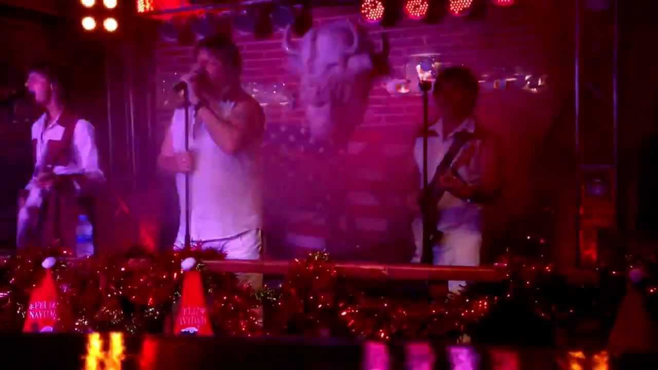 Western saloon bar benidorm bay city rollers