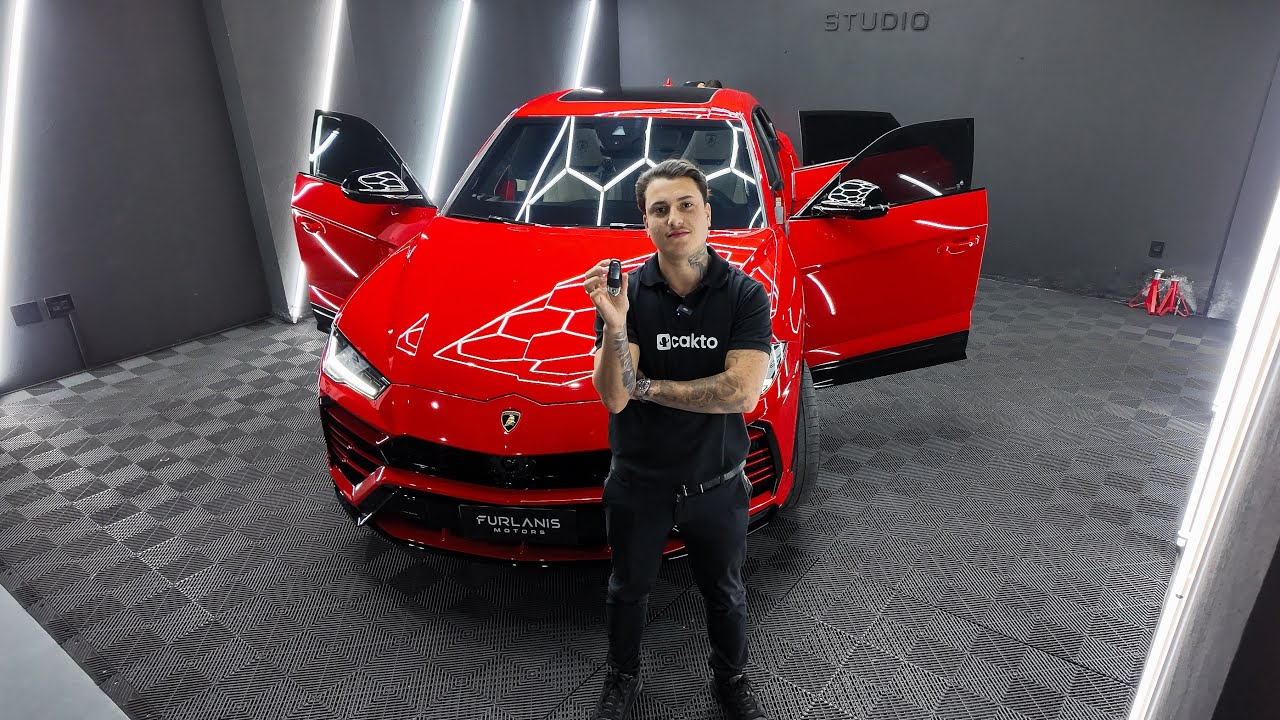 POV: Você tem 22 anos e comprou uma Lamborghini Urus de R$3 milhões