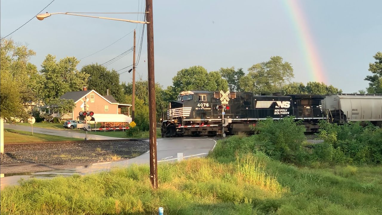 Train Too Long For EOT Device To Work!  Rainbow Train, CSX & Norfolk Southern At Same RR Crossing